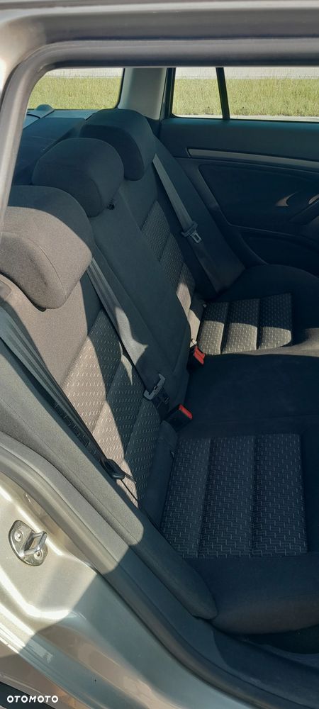 Skoda Octavia 1.6 Classic - 14