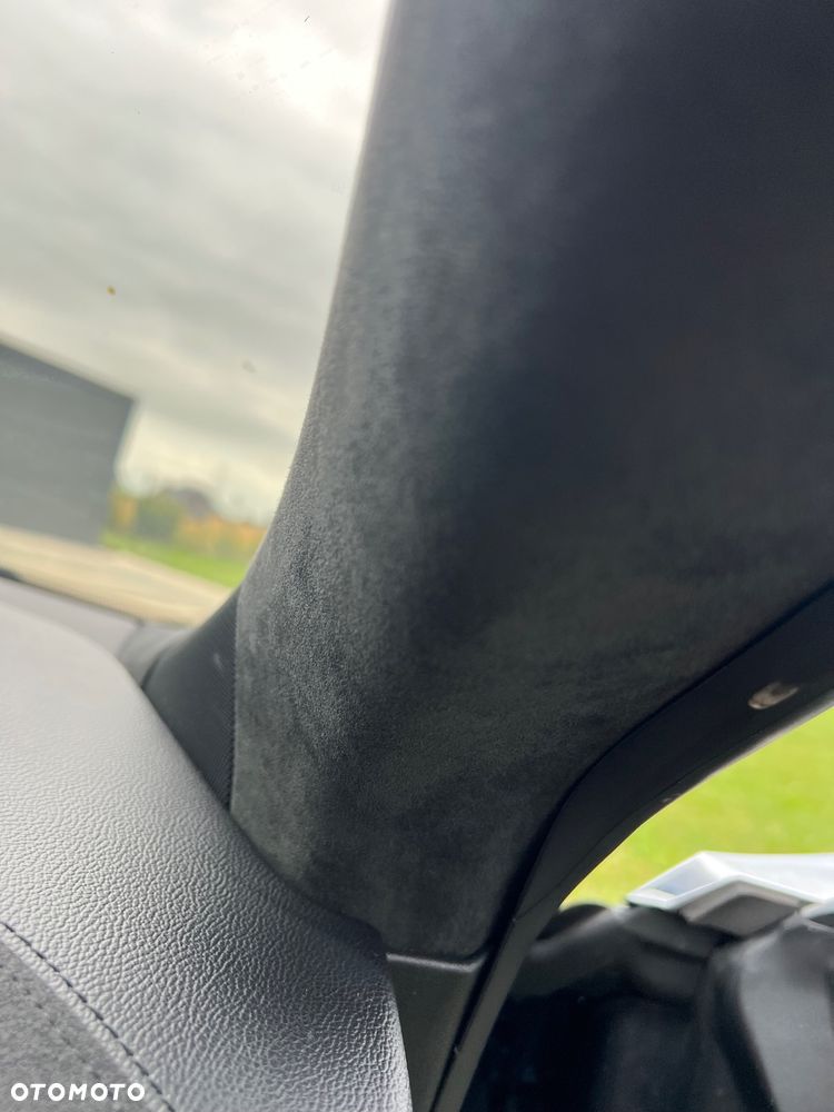 Tesla Model S Performance - 22