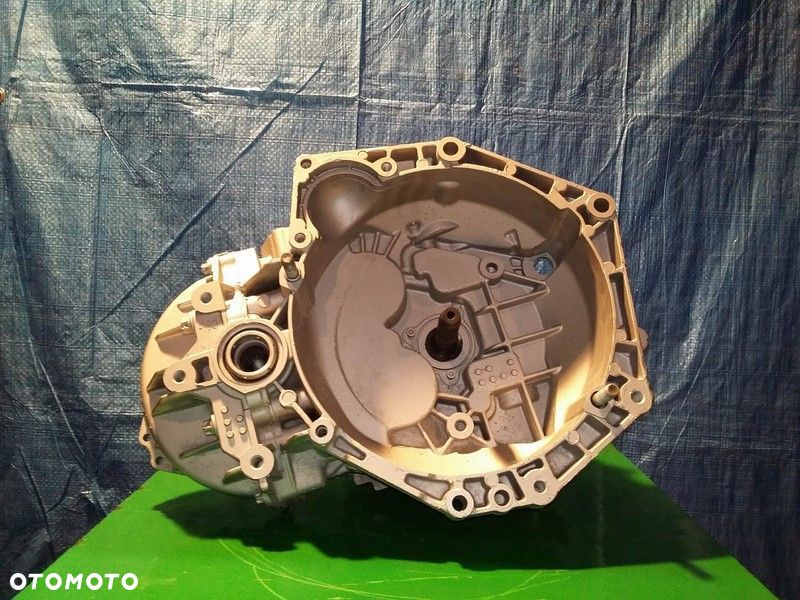 SKRZYNIA BIEGÓW INSIGNIA VECTRA 1.9 CDTI 6b M32 - 1