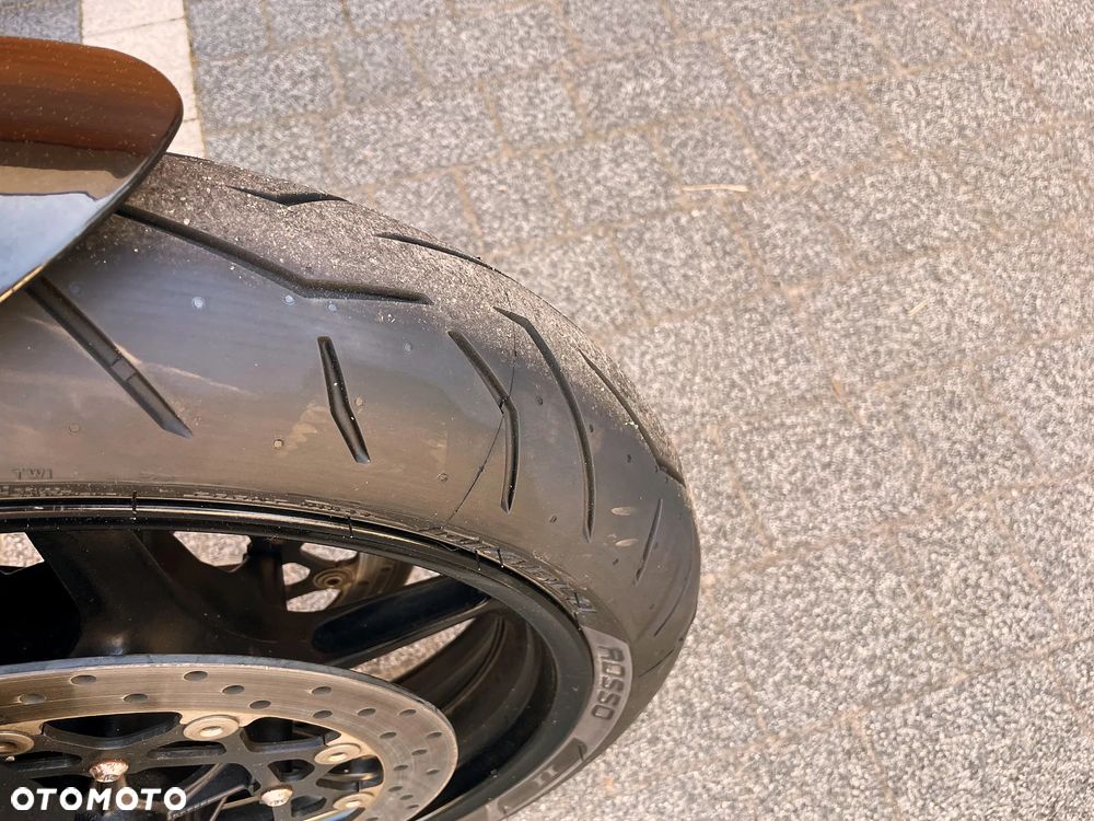 Yamaha FZ - 13