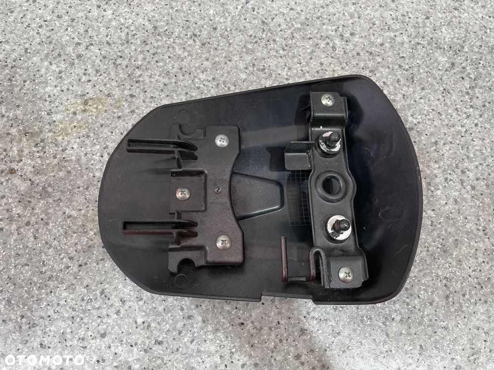 osłona nakładka na siedzenie pasazera Suzuki GSX-R 600/750 (nr1120) - 7