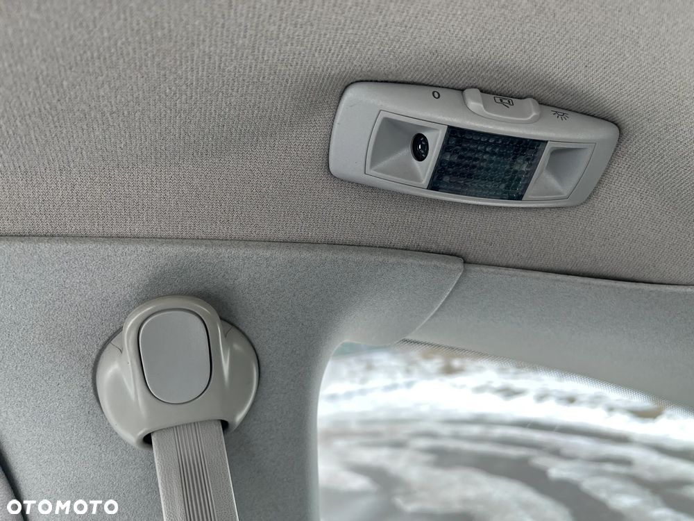 Volkswagen New Beetle 1.9 TDI - 27