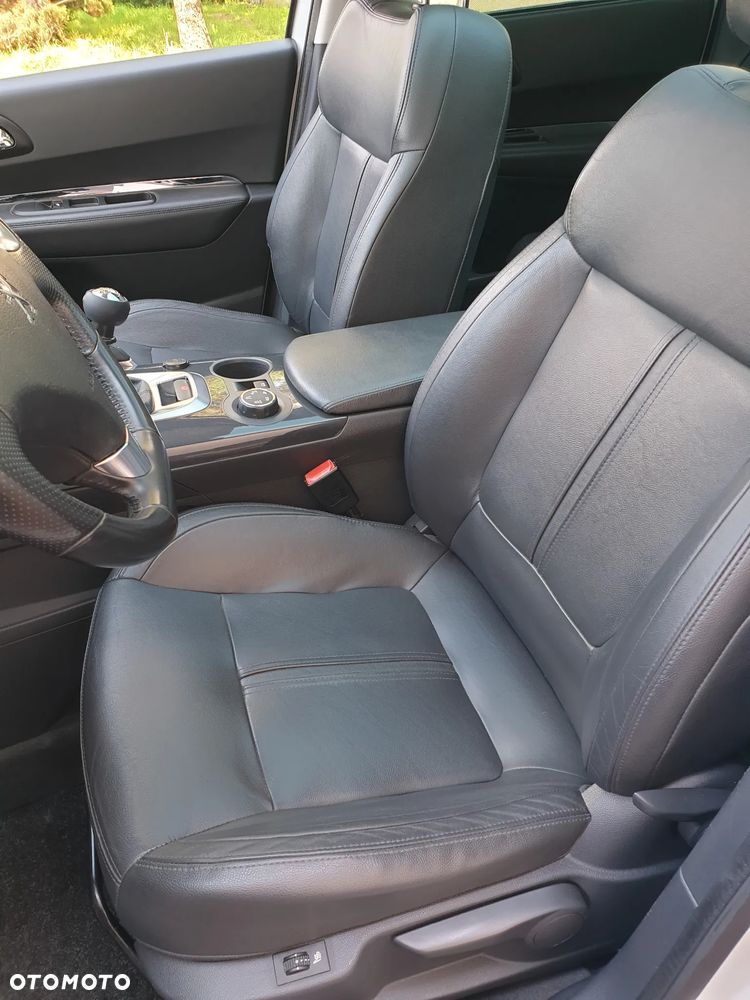 Peugeot 3008 HDi 150 Allure - 22