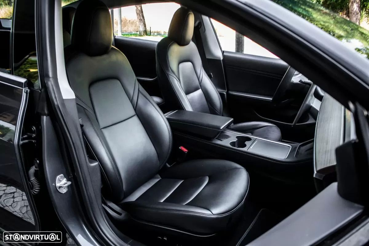 Tesla Model 3 Performance Dual Motor AWD - 18