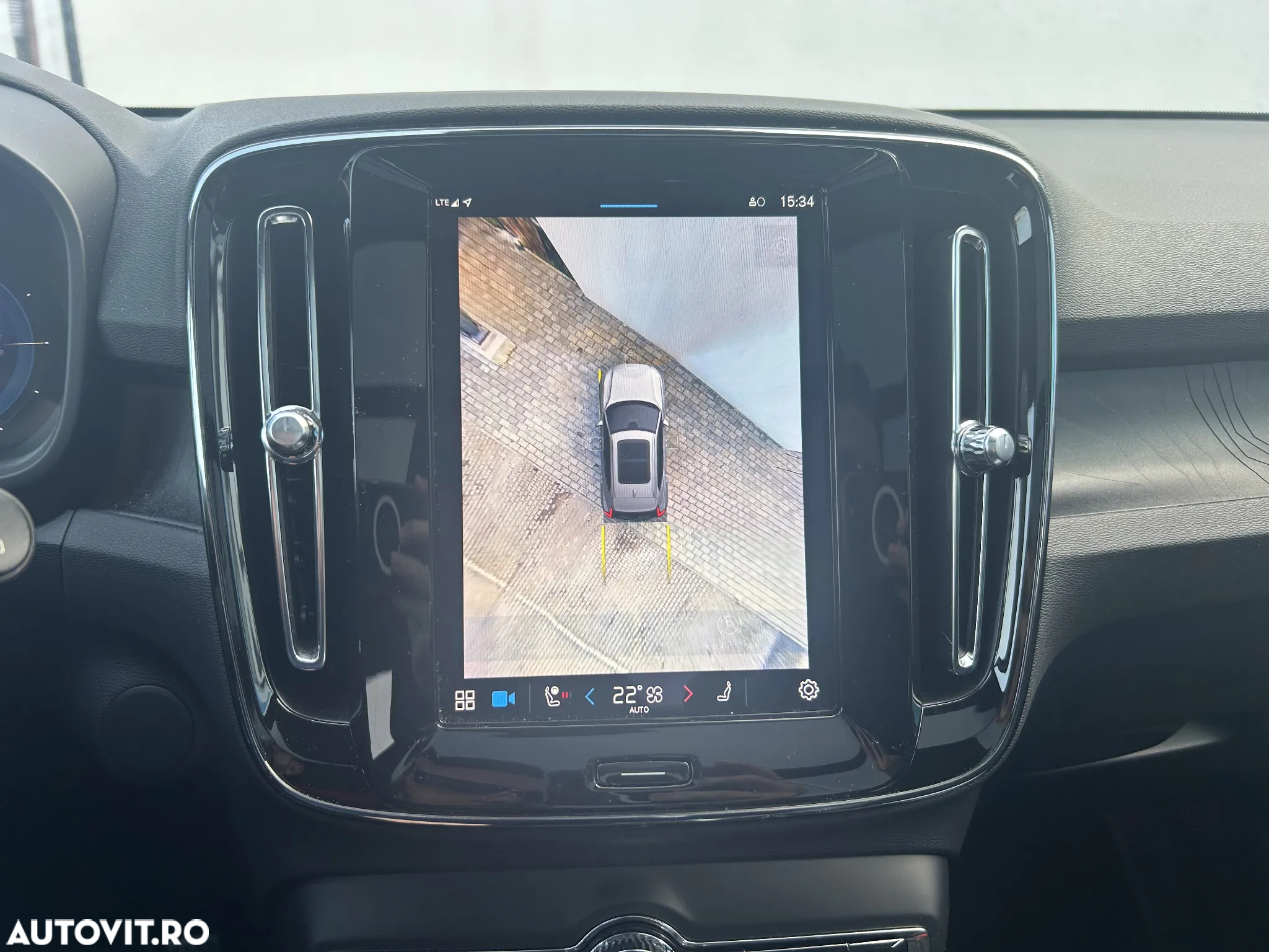 Volvo XC 40 Recharge Twin Motor AWD Ultimate - 39