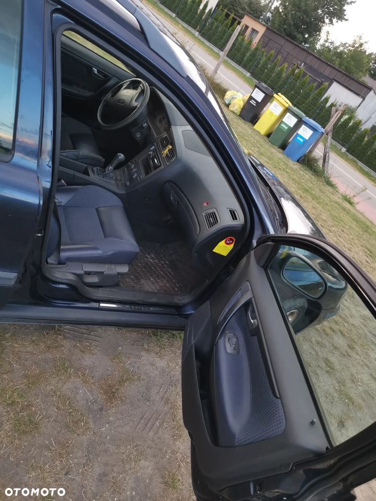 Volvo V70 2.4 - 14