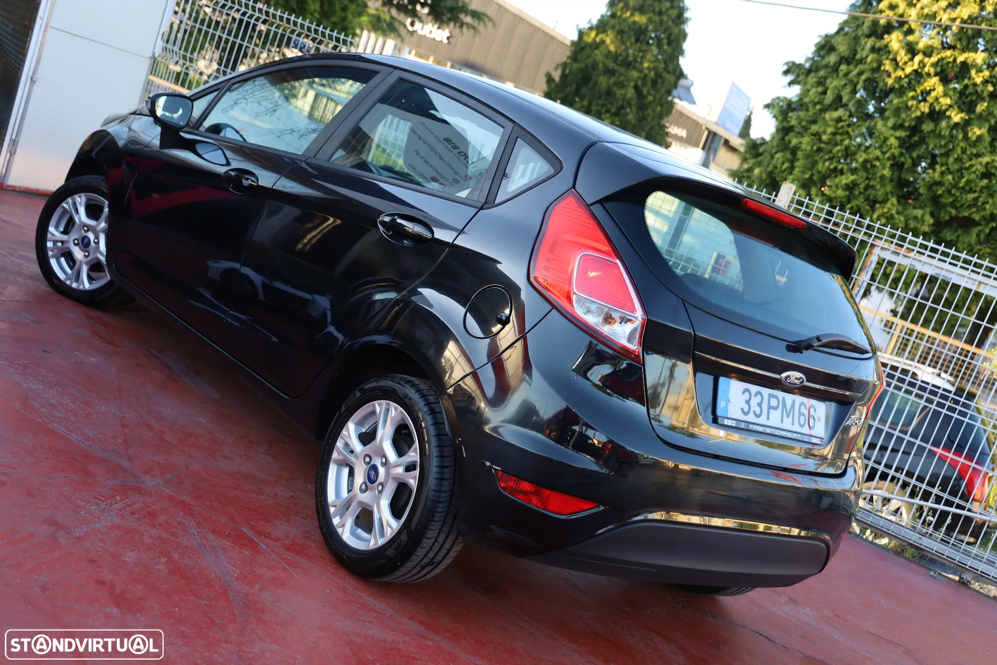 Ford Fiesta 1.5 TDCi Trend - 19