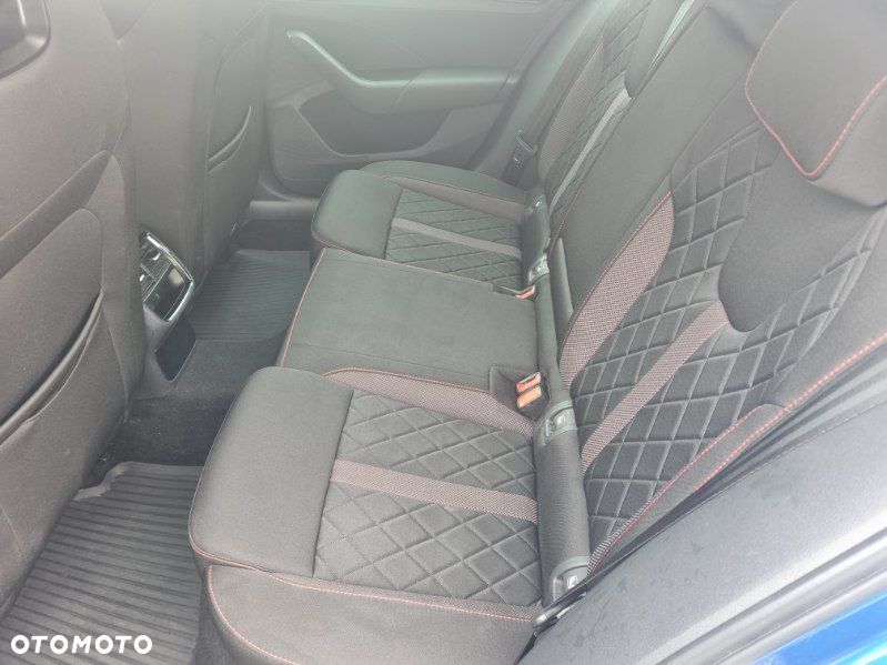 Skoda Octavia 2.0 TDI RS DSG - 12