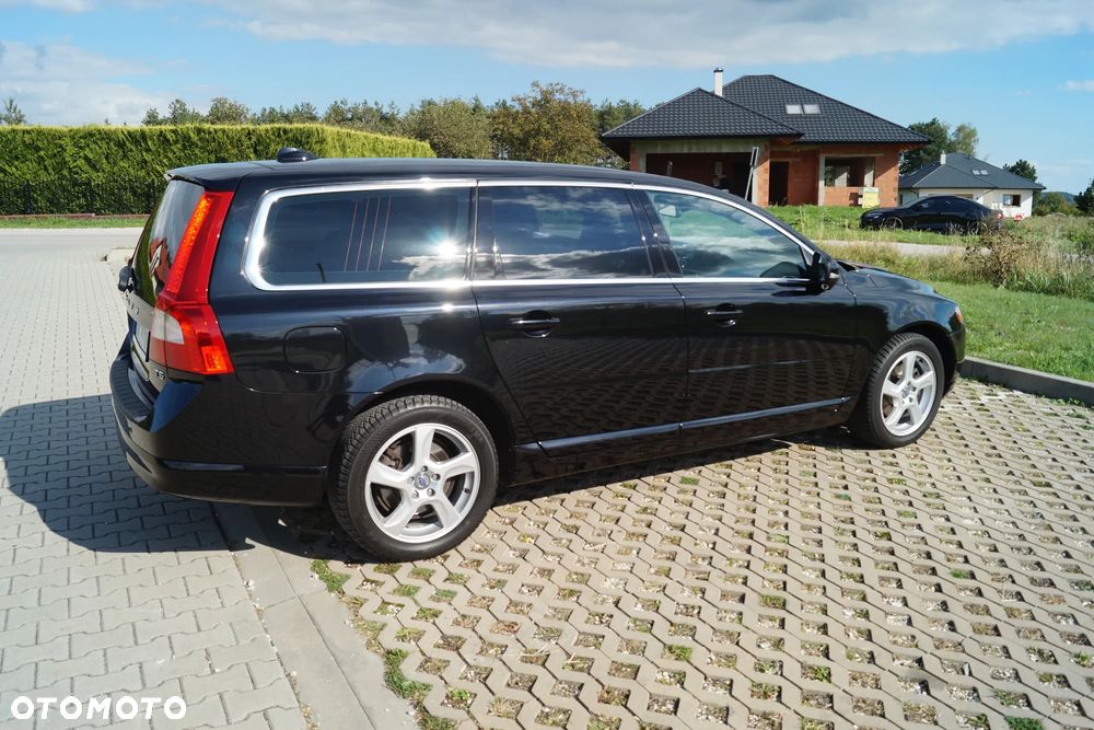 Volvo V70 - 8