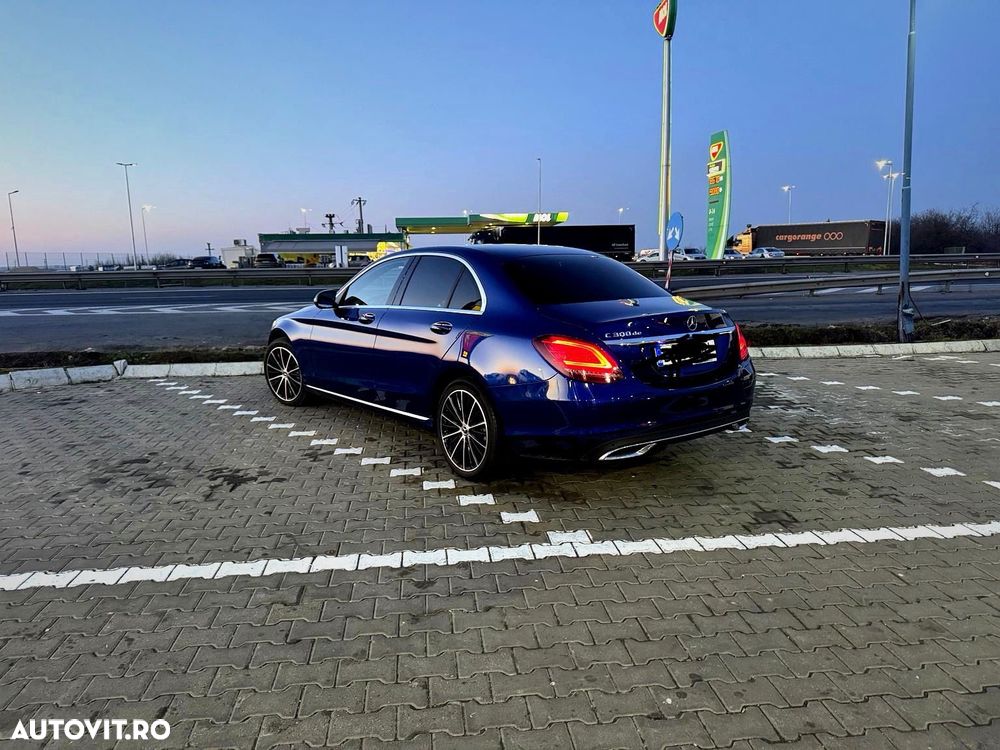 Mercedes-Benz C 300 d 4MATIC 9G-TRONIC - 1