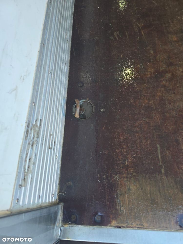 Renault D12 240 - 16