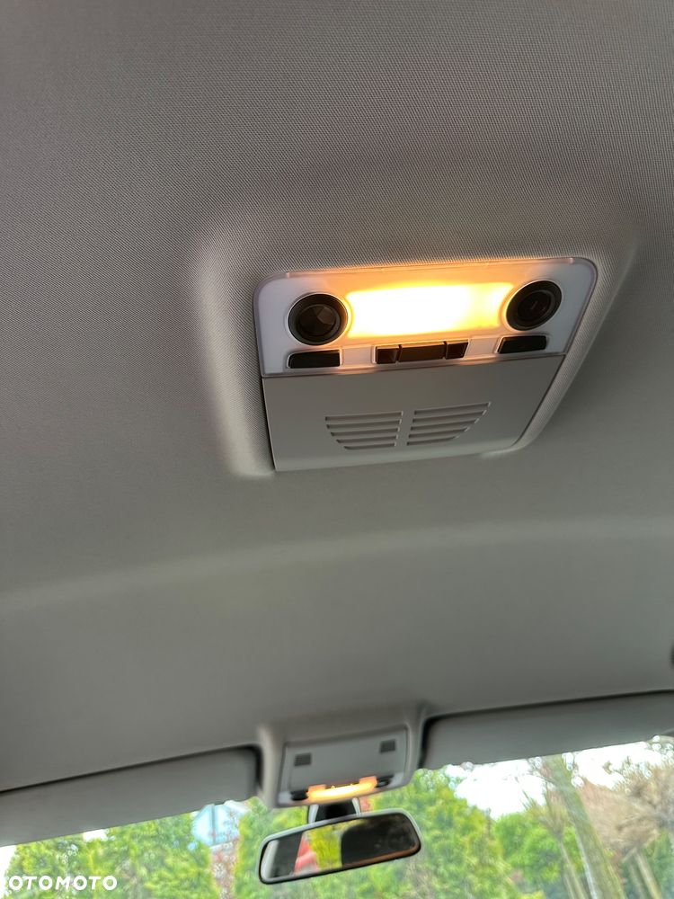 BMW Seria 3 320d - 26