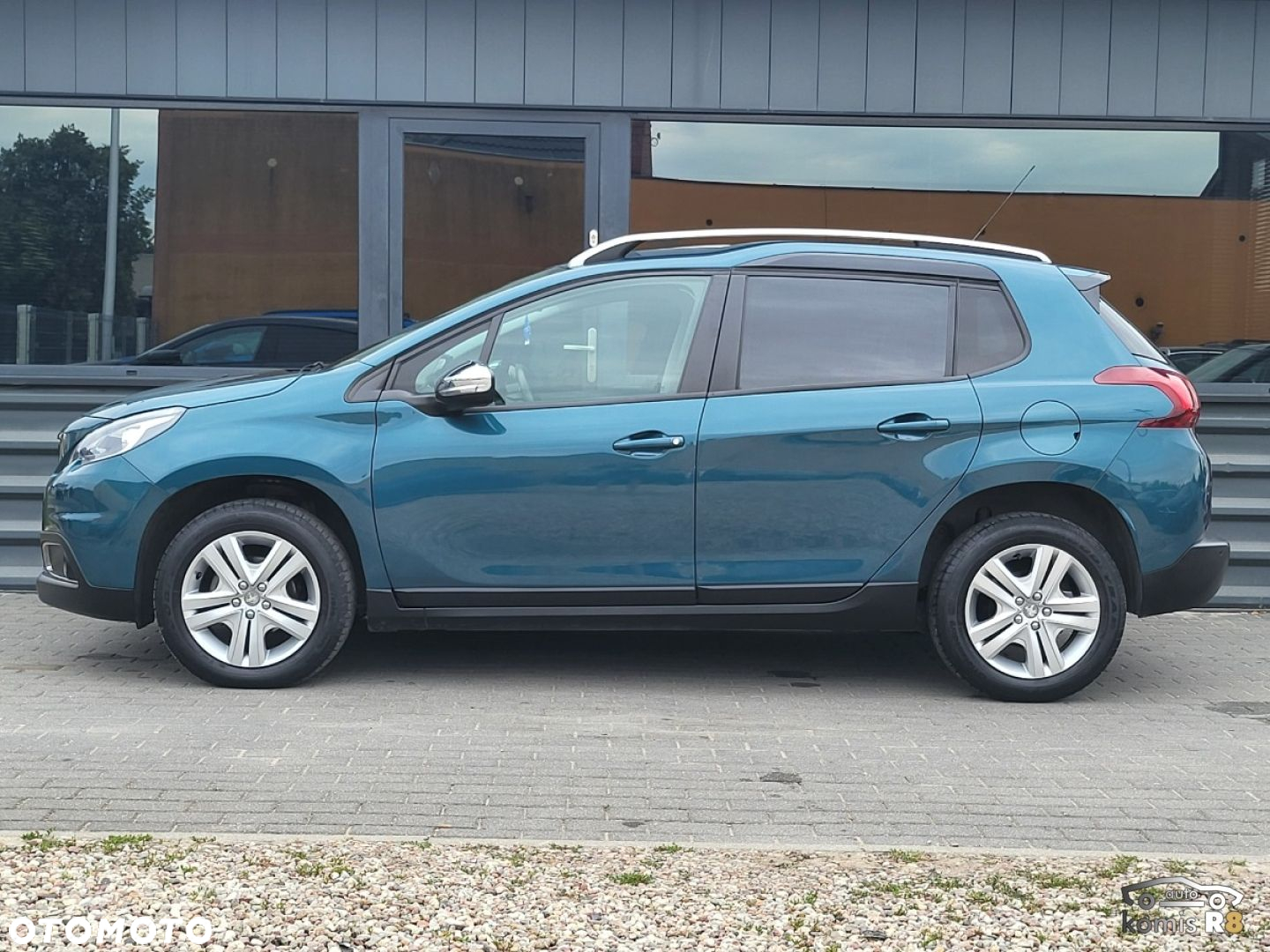 Peugeot 2008 - 5