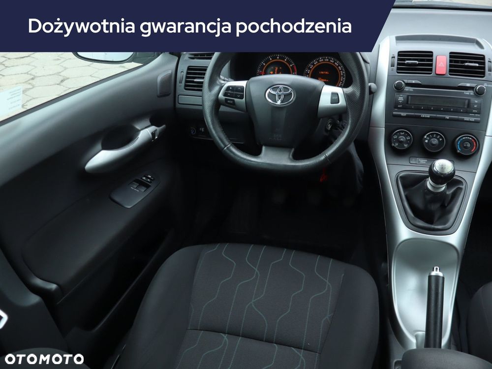 Toyota Auris - 9