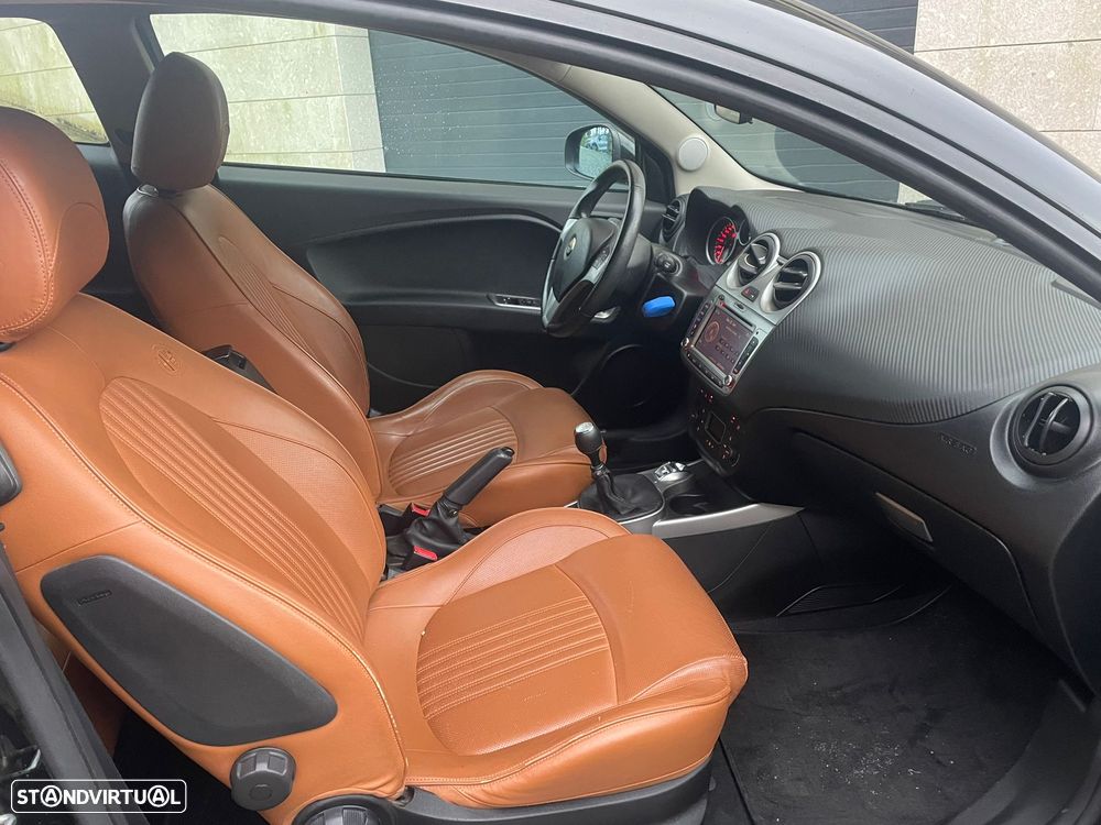 Alfa Romeo MiTo 1.3 JTDM ECO Impression - 14
