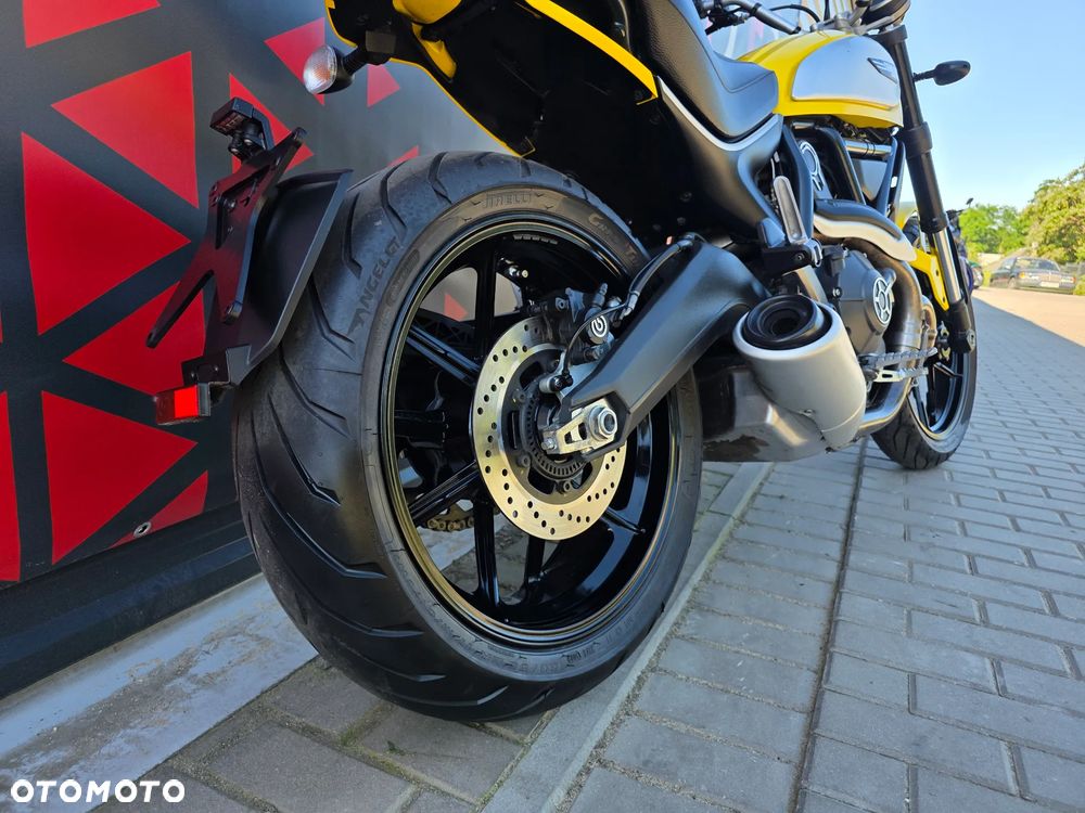 Ducati Scrambler - 20