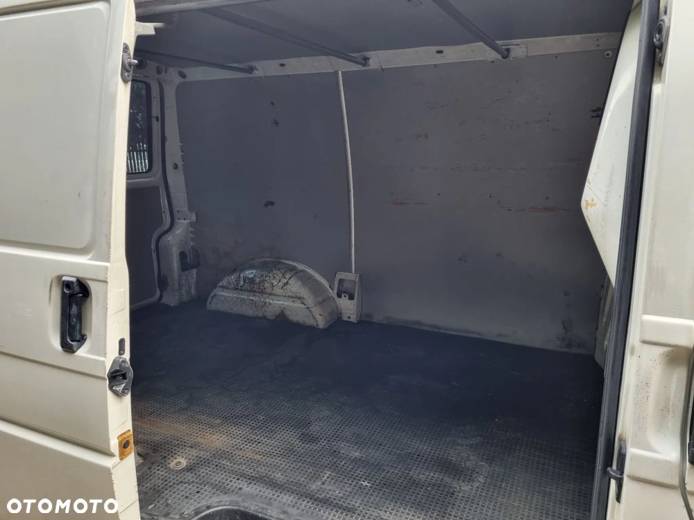 Volkswagen Transporter Standard - 10