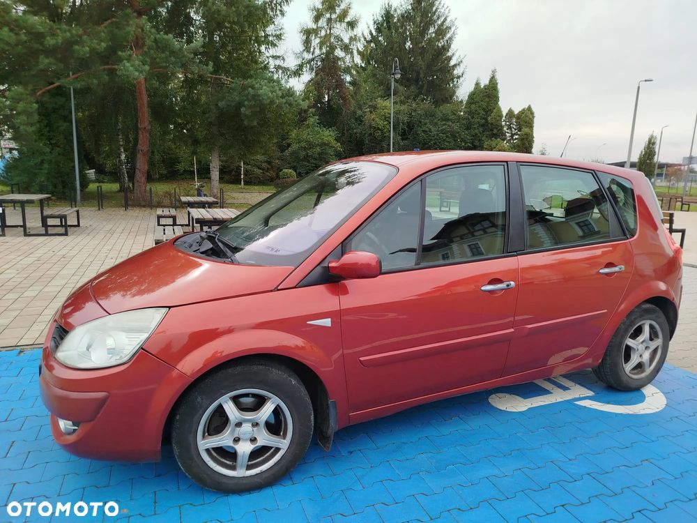 Renault Scenic - 12