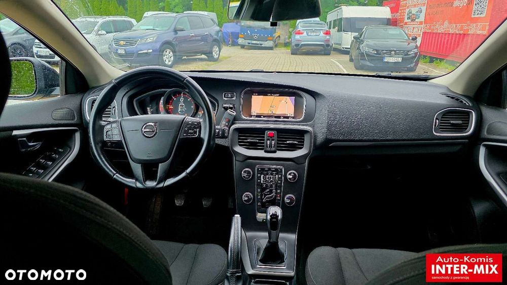 Volvo V40 - 36