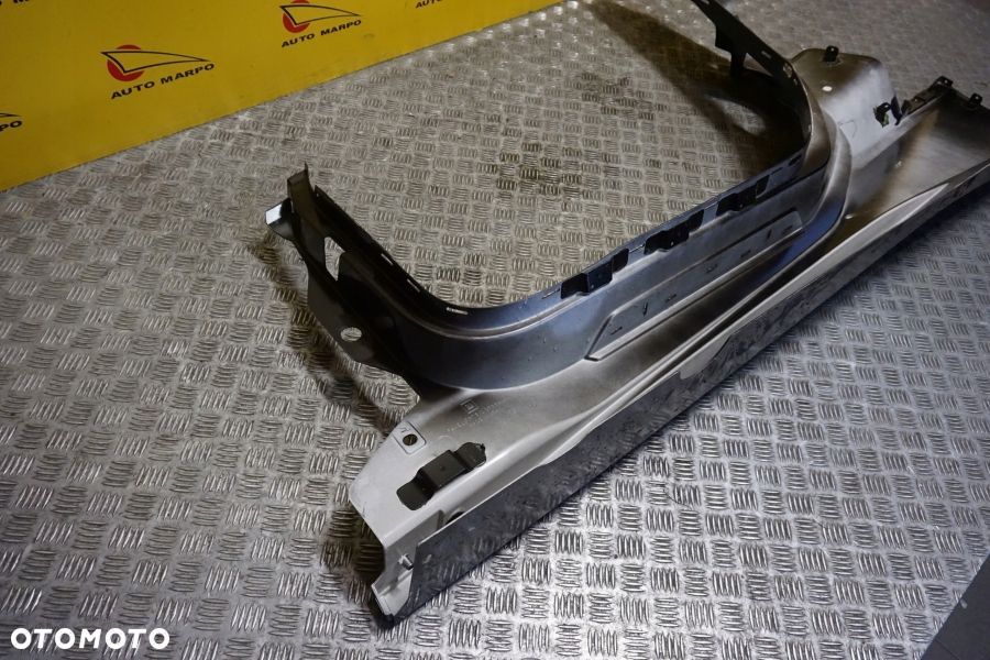 CHEVROLET CORVETTE C8 STINGRAY 2020 - Listwa Progowa Prawa Panel Boczny USA - 12