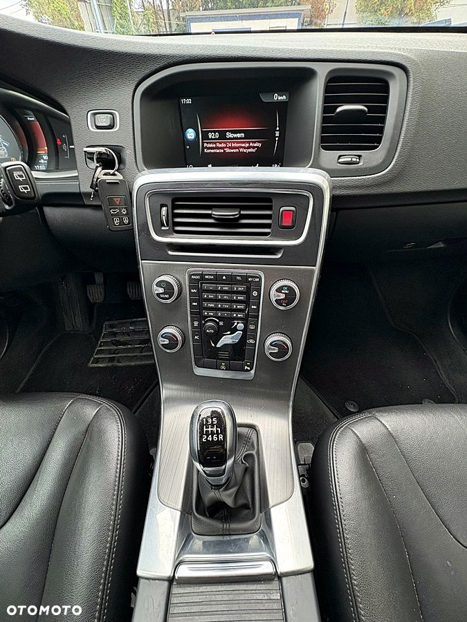 Volvo V60 D2 Drive-E Summum - 24