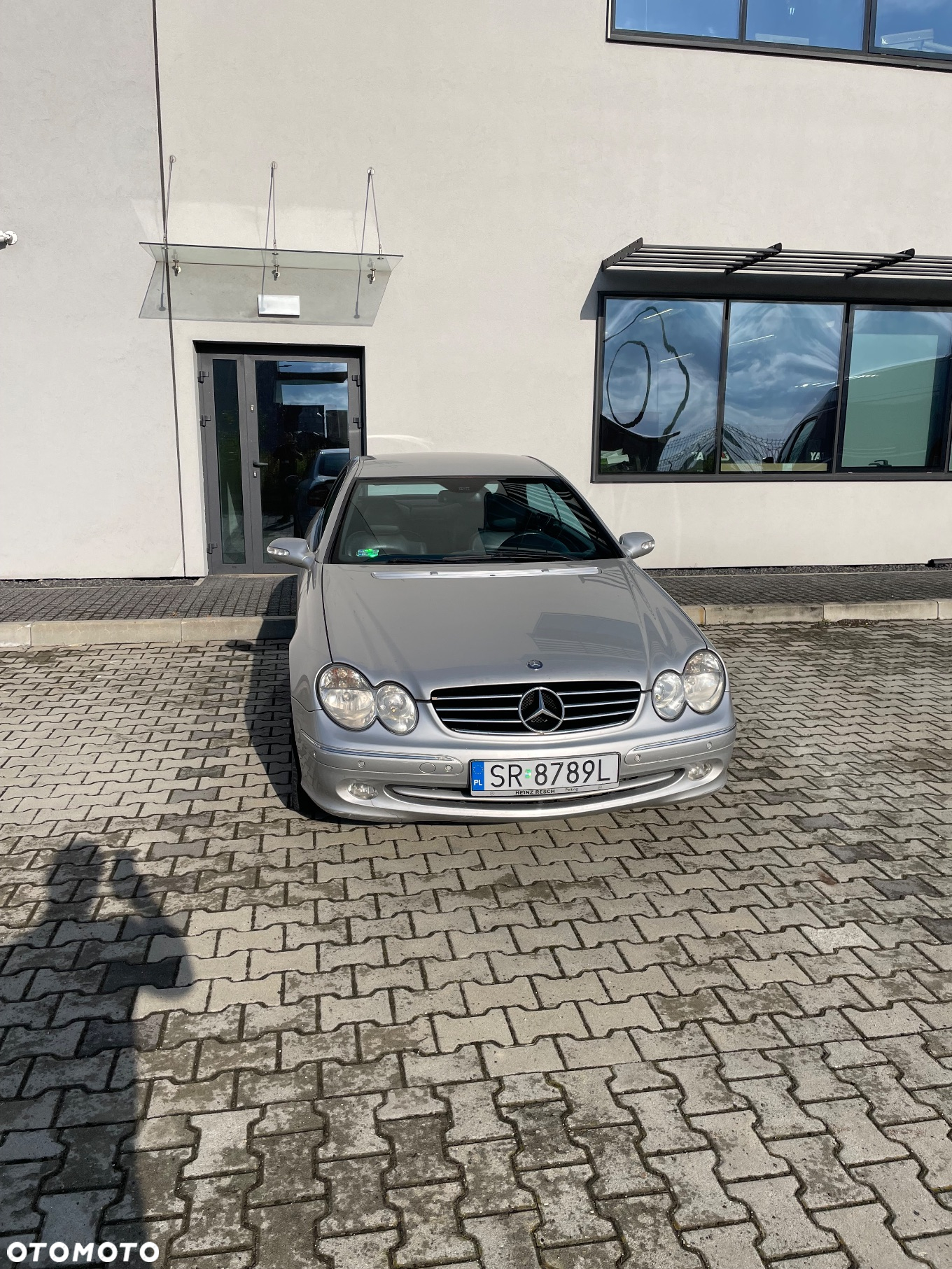 Mercedes-Benz CLK - 9