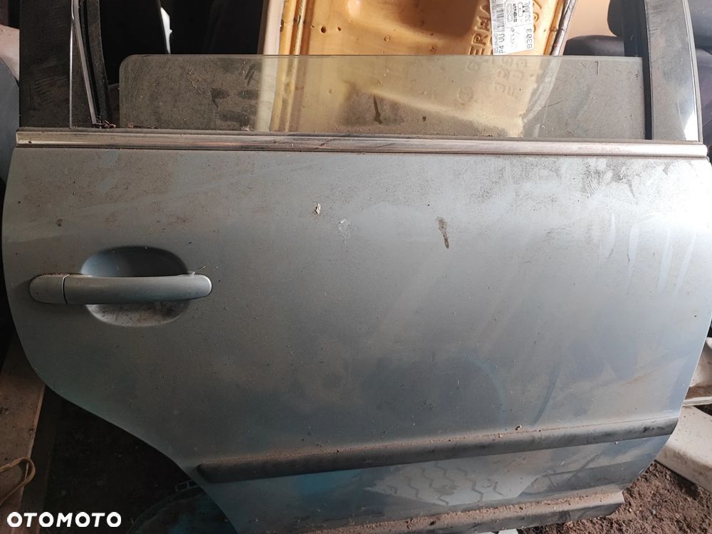 VW PASSAT B5 FL KOMBI DRZWI PRAWE i lewe TYL LB5S BLEKIT - 4