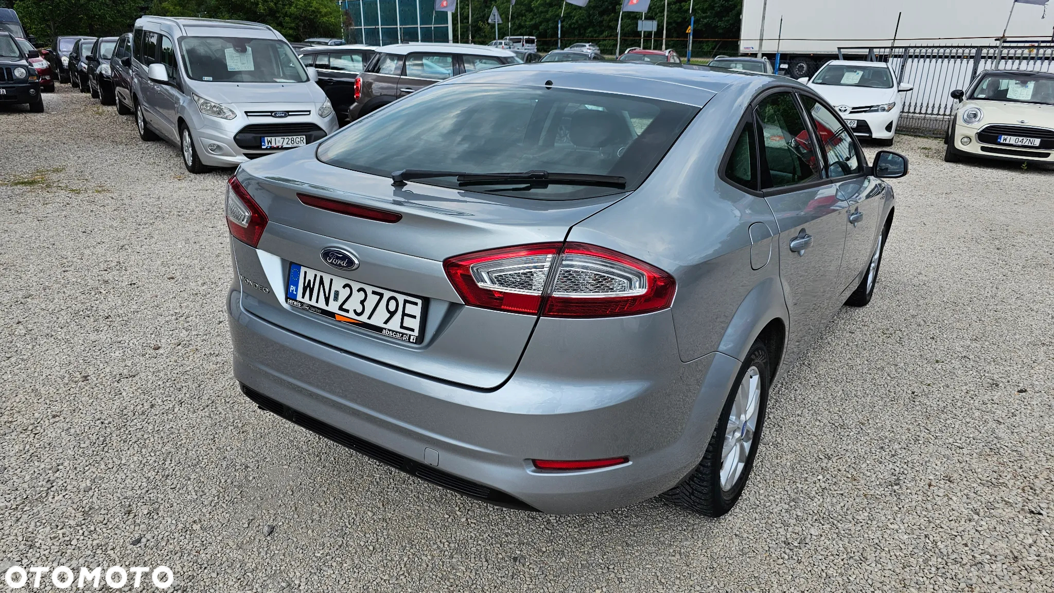 Ford Mondeo 1.6 T Trend - 4