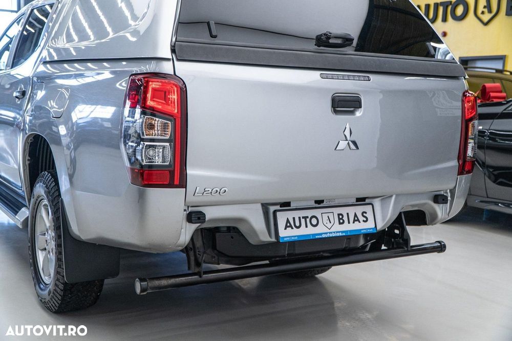Mitsubishi L200 Double Cab 2.2 DI-D M/T Instyle - 40