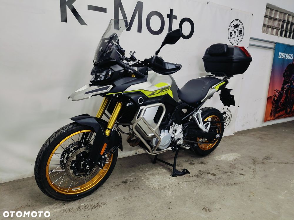 VOGE 900DSX - 18