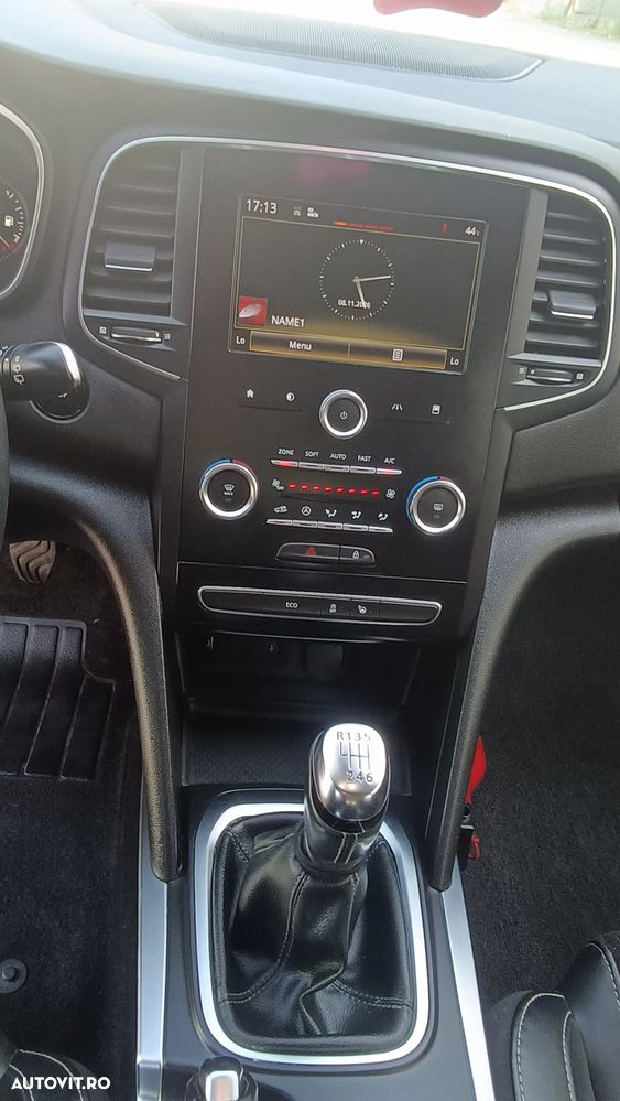 Renault Megane BLUE dCi Intens - 9