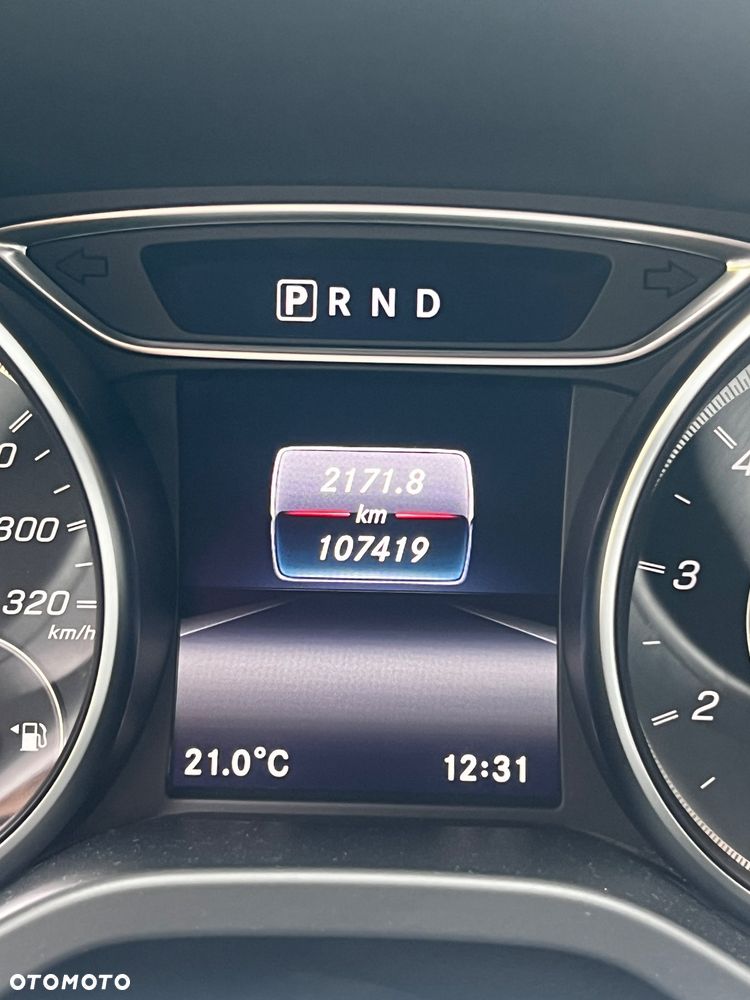 Mercedes-Benz CLA - 11
