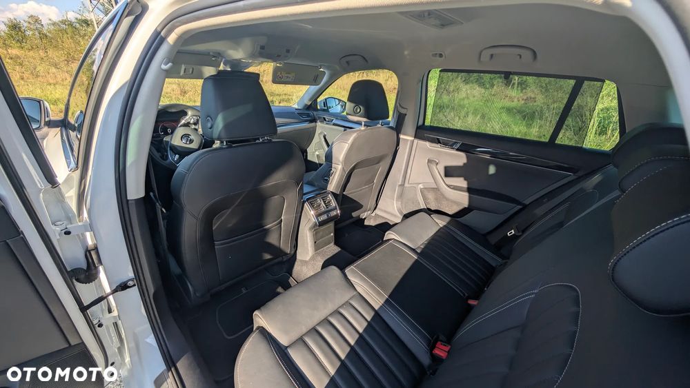Skoda Superb 2.0 TDI 4x4 DSG L&K - 15