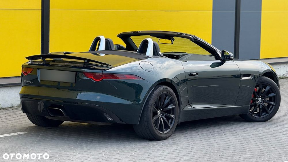 Jaguar F-Type R-Dynamic - 7
