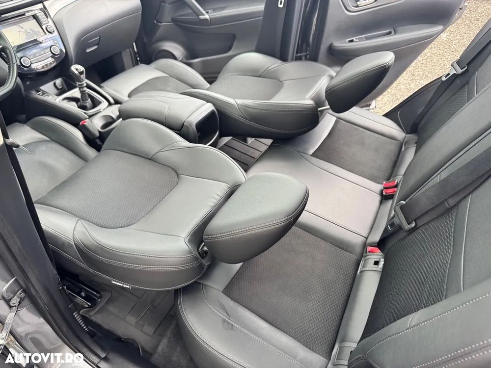 Nissan Qashqai 1.5 DCI TEKNA - 38