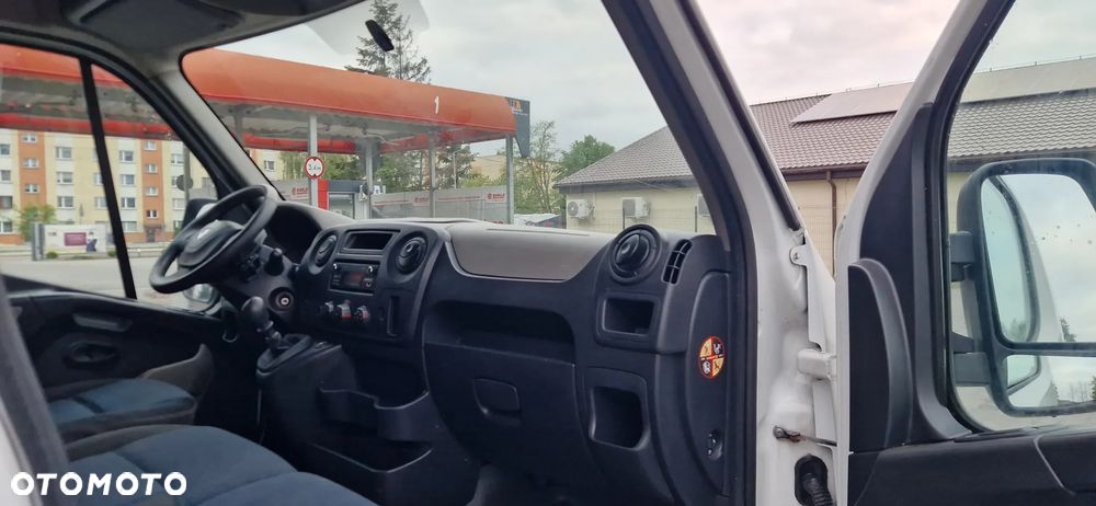 Renault Master - 15