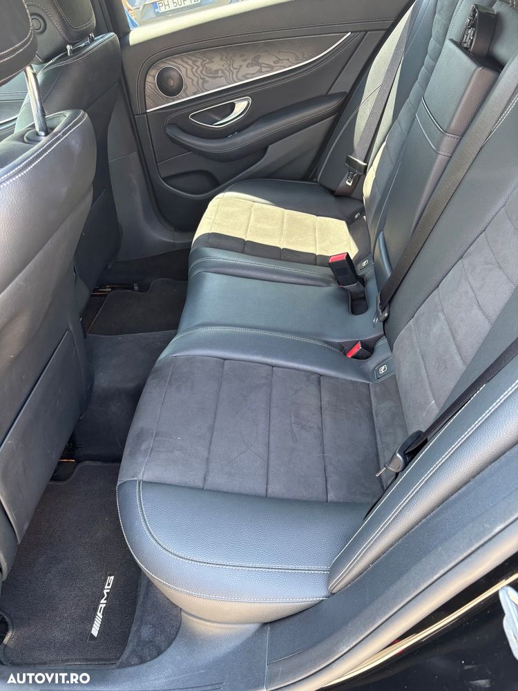 Mercedes-Benz E 200 4MATIC Aut. - 30