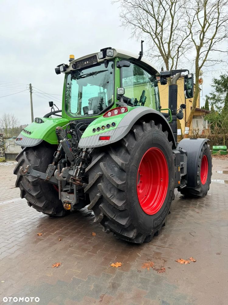 Fendt 724 Vario Profi Plus - 11