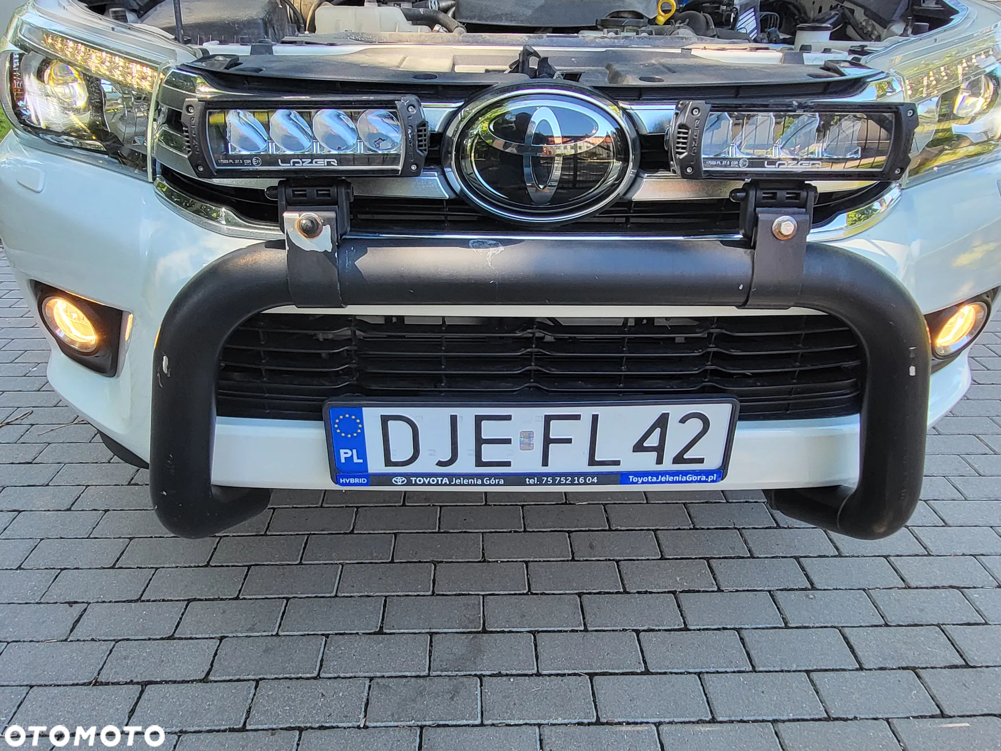 Toyota Hilux 2.4 D-4D Double Cab SR 4x4 - 8