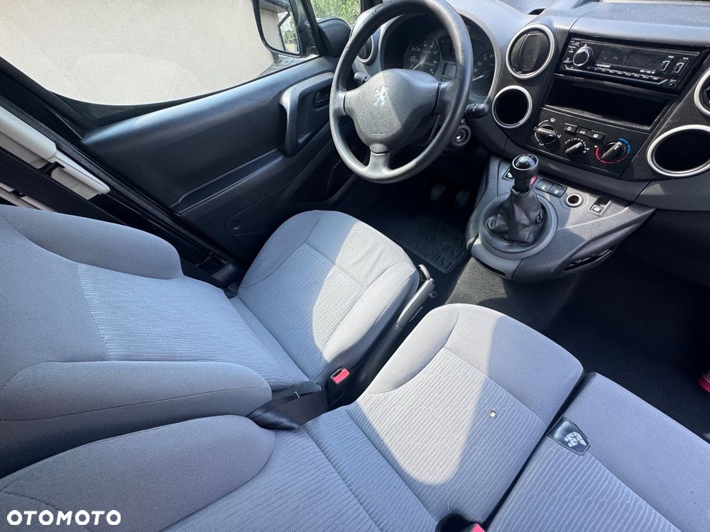 Peugeot Partner - 8