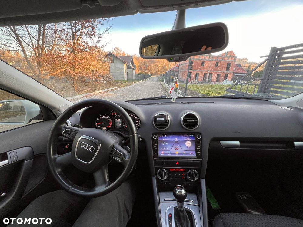 Audi A3 Sportback 1.8 TFSI Attraction S tronic - 9