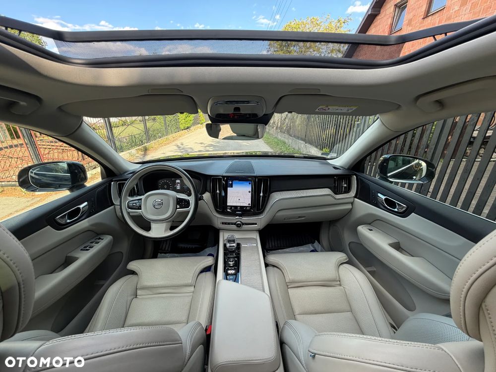 Volvo XC 60 T8 Plug-In Hybrid AWD Inscription - 7