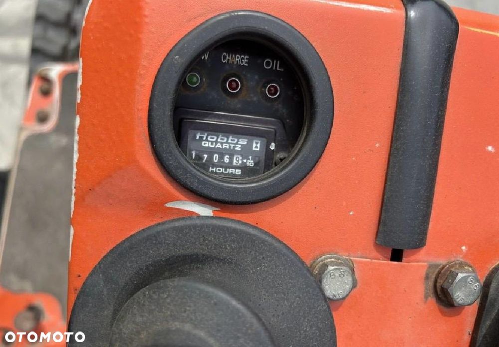 Kubota TS 08 - 6