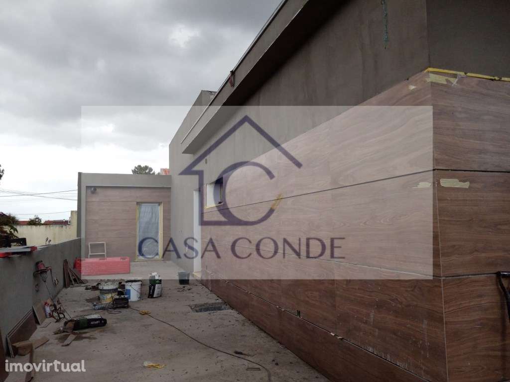 Moradia Isolada Terrea V4 c/Piscina - Grande imagem: 2/25