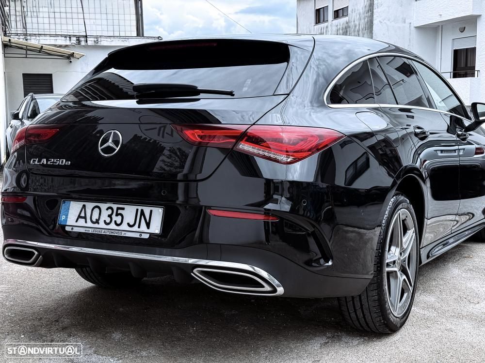 Mercedes-Benz CLA 250 e Shooting Brake AMG Line - 12