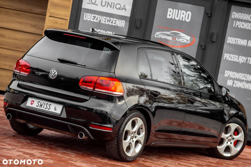 Volkswagen Golf 2.0 GTI - 13