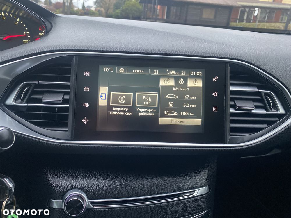 Peugeot 308 BlueHDi FAP 120 Stop&Start Allure - 17