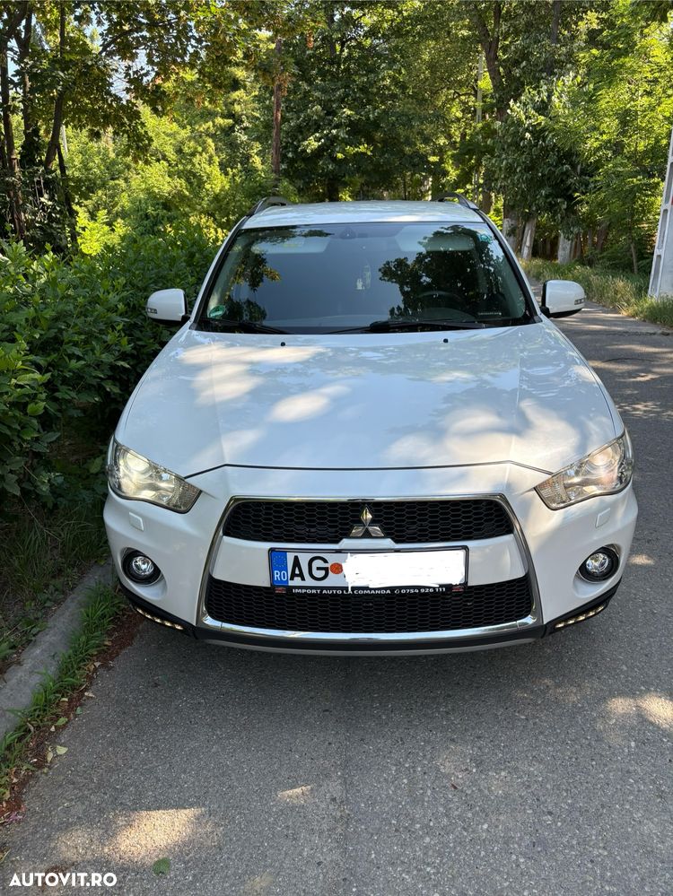 Mitsubishi Outlander 2.2 DI-D ClearTec 2WD Invite - 2