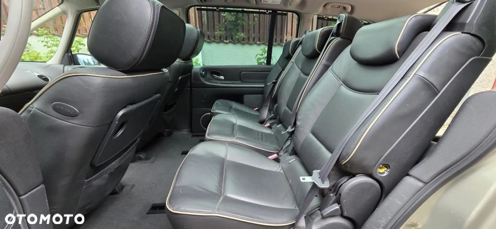 Renault Grand Espace 2.0 dCi FAP Initiale - 16