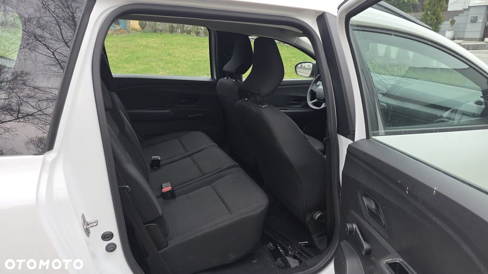 Dacia Jogger TCe 110 (7-Sitzer) Essential - 14